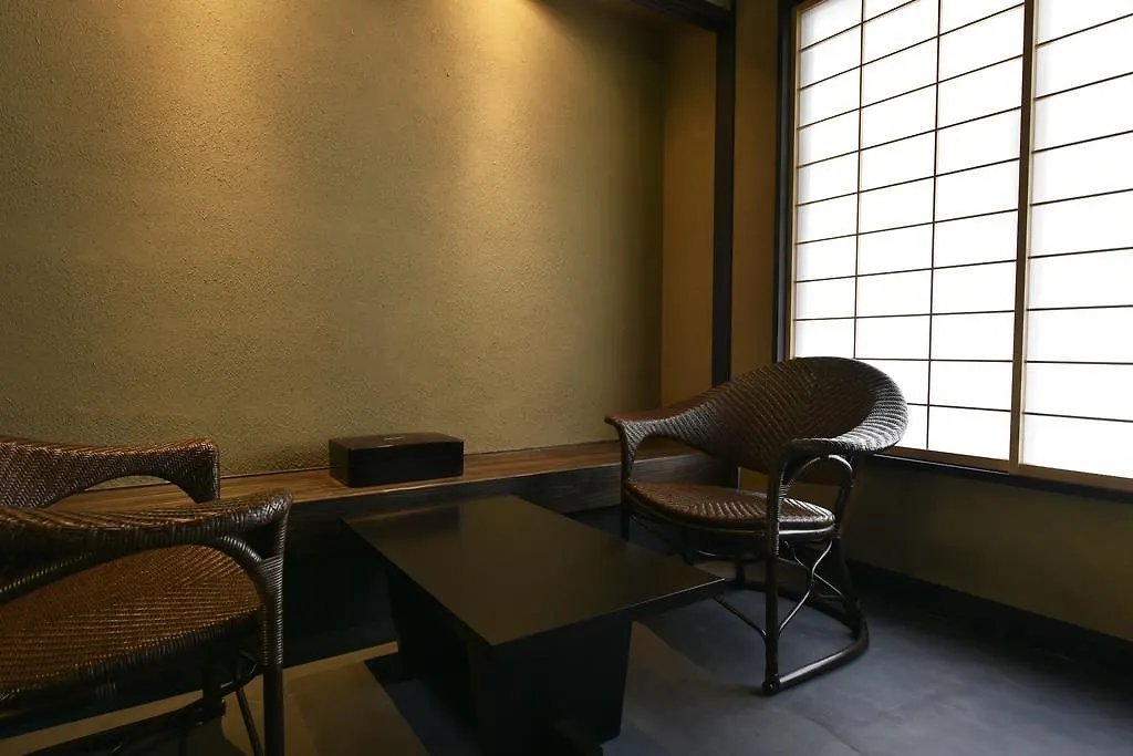 Villa Kuraya Jurakudai Kyōto Japan